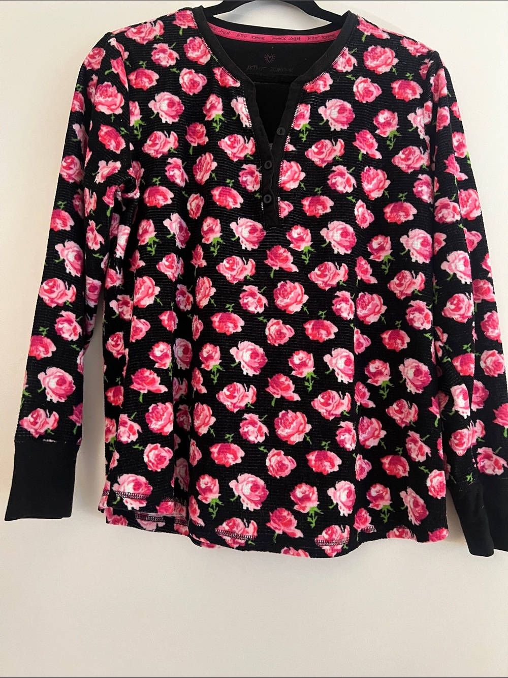 Betsey Johnson Black Long-Sleeve Henley with Pants Pink Rose Print